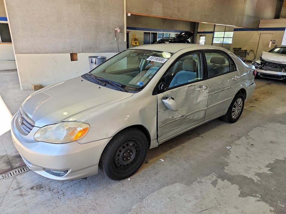 2004 TOYOTA Corolla