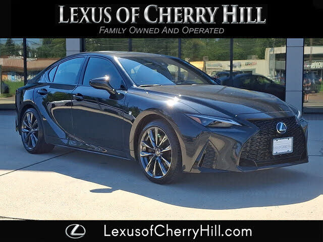 2025 LEXUS IS