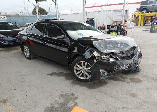 2014 TOYOTA Avalon
