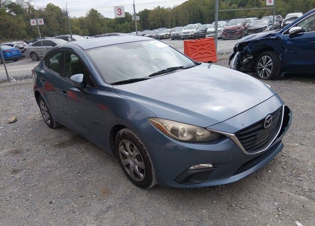 2015 MAZDA Mazda3