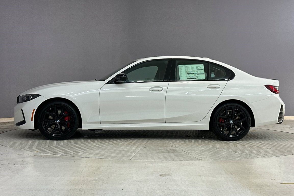 2026 BMW 330i