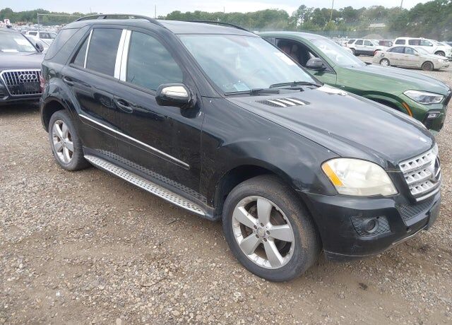 2009 MERCEDES-BENZ M-Class
