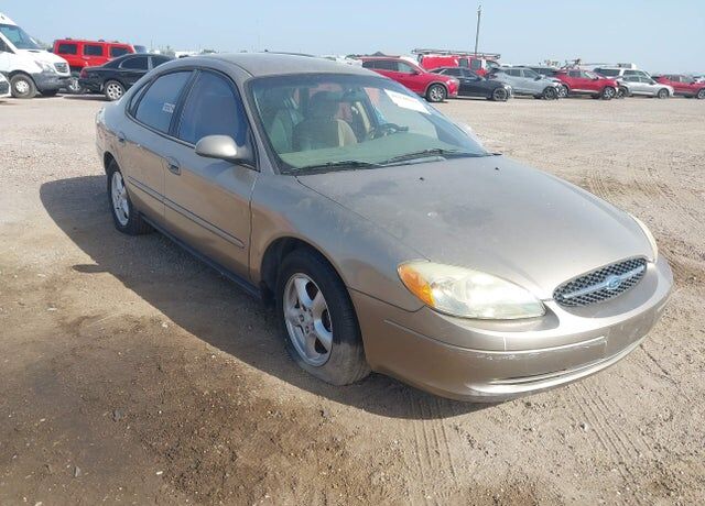 2003 FORD Taurus