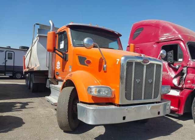 2018 PETERBILT 567