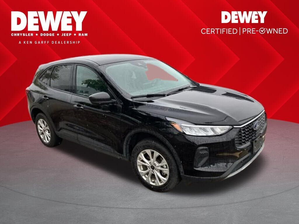2025 FORD Escape