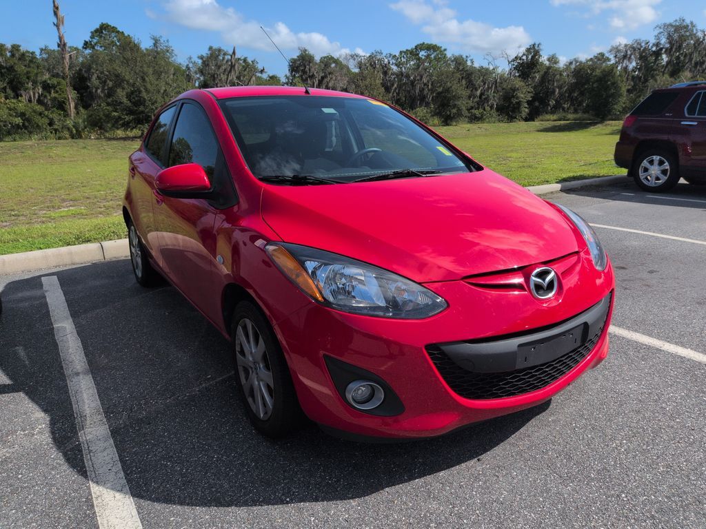 2013 MAZDA Mazda2