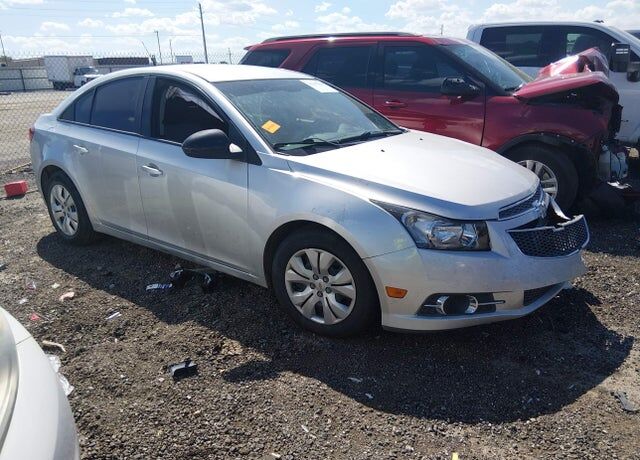 2014 CHEVROLET Cruze