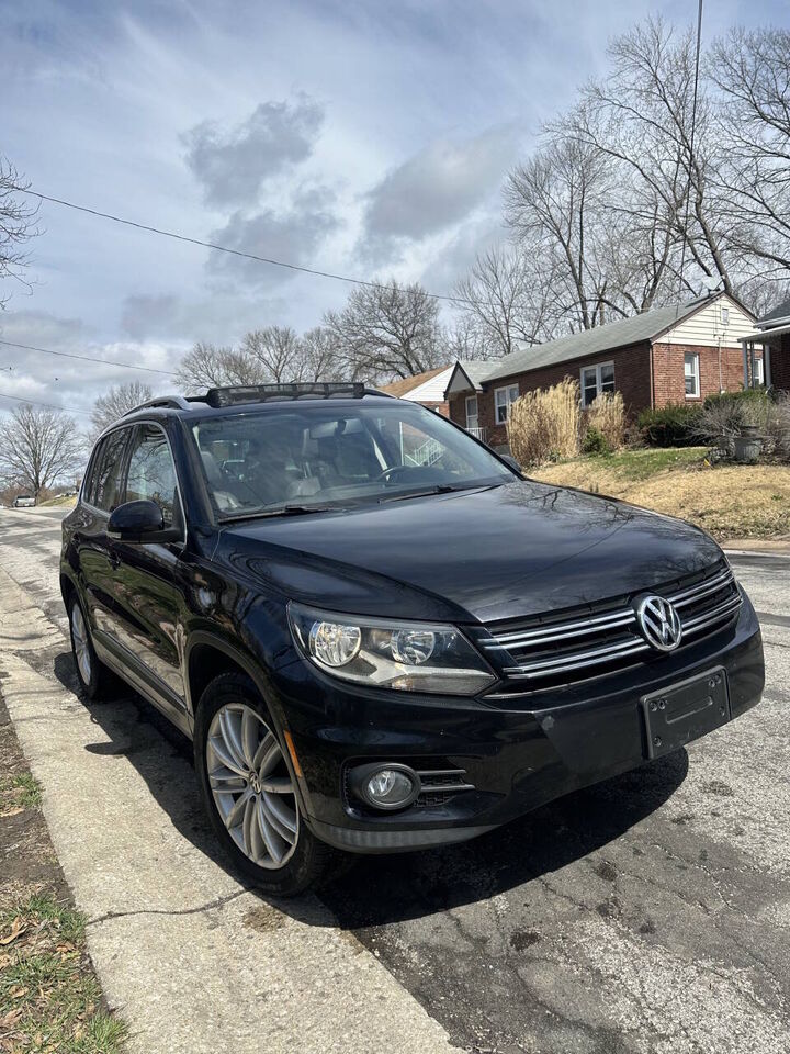 2014 VOLKSWAGEN Tiguan