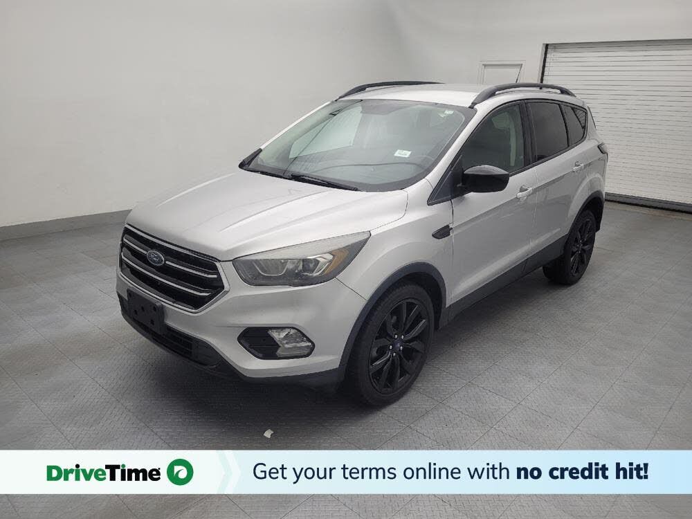 2017 FORD Escape