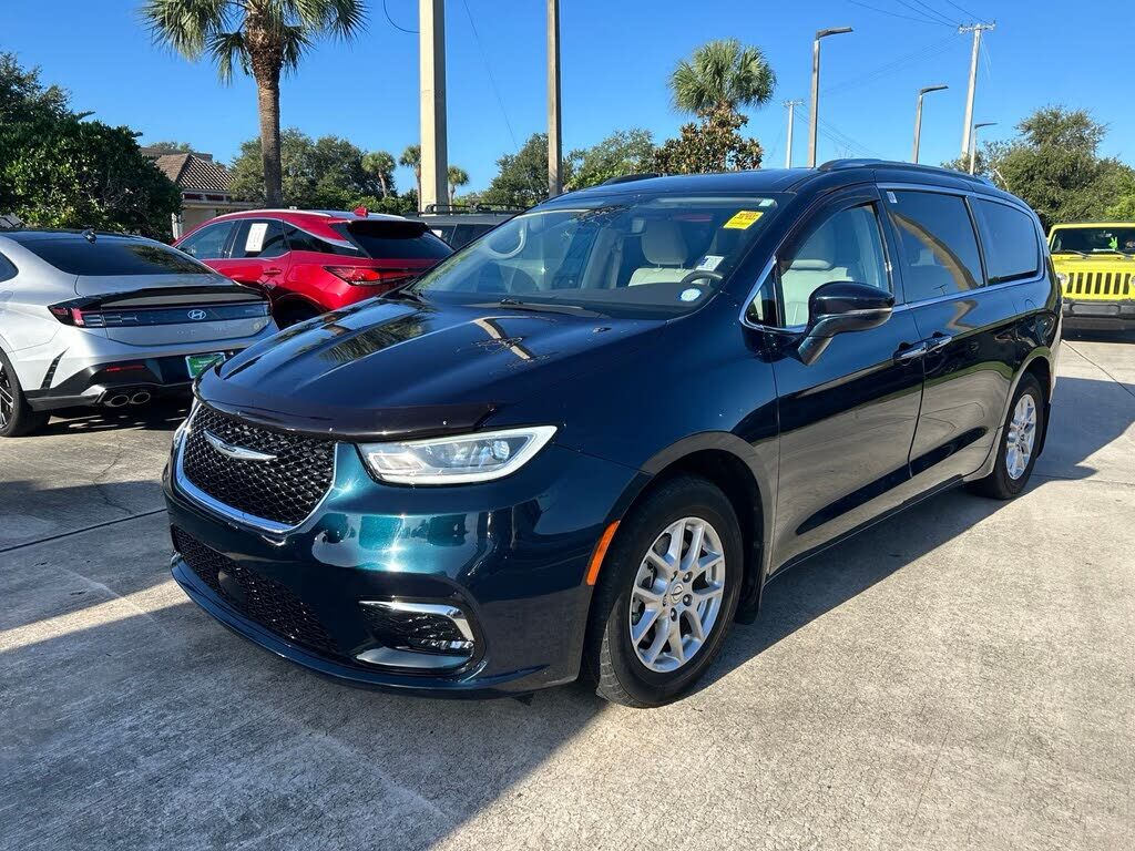 2021 CHRYSLER Pacifica