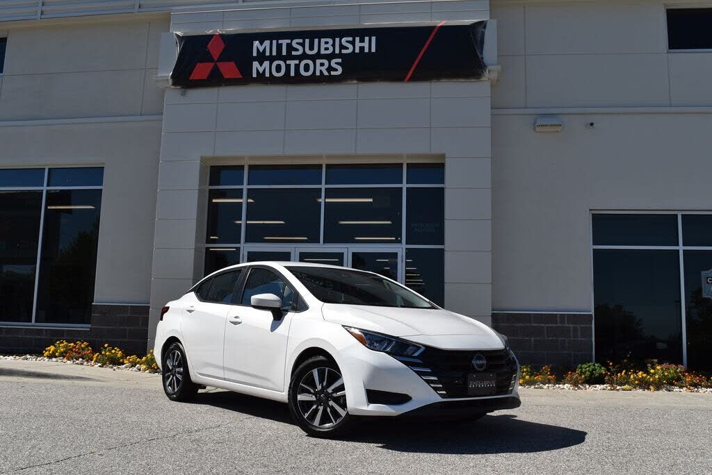 2024 NISSAN Versa
