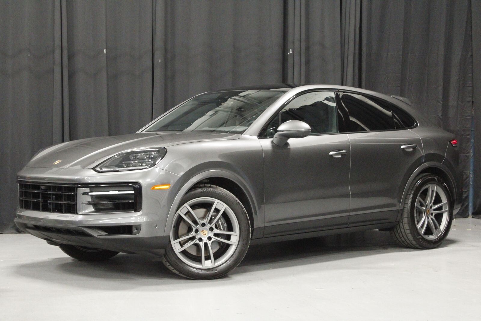 2026 PORSCHE Cayenne
