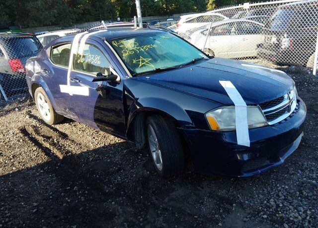 2013 DODGE Avenger