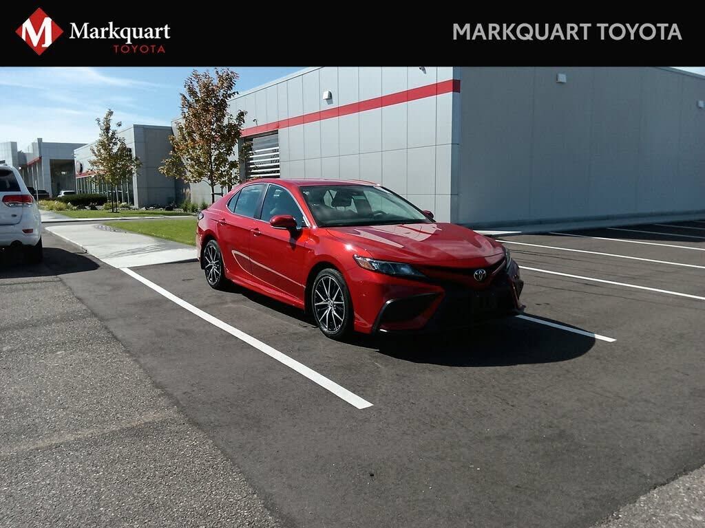 2024 TOYOTA Camry