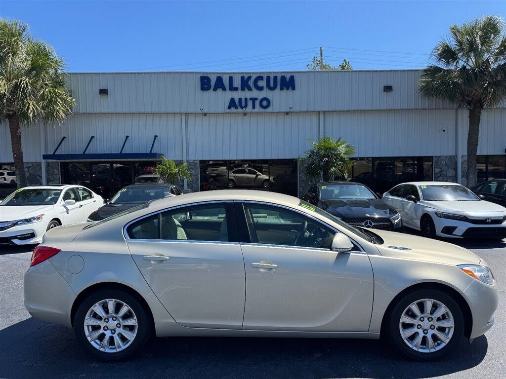 2013 BUICK Regal