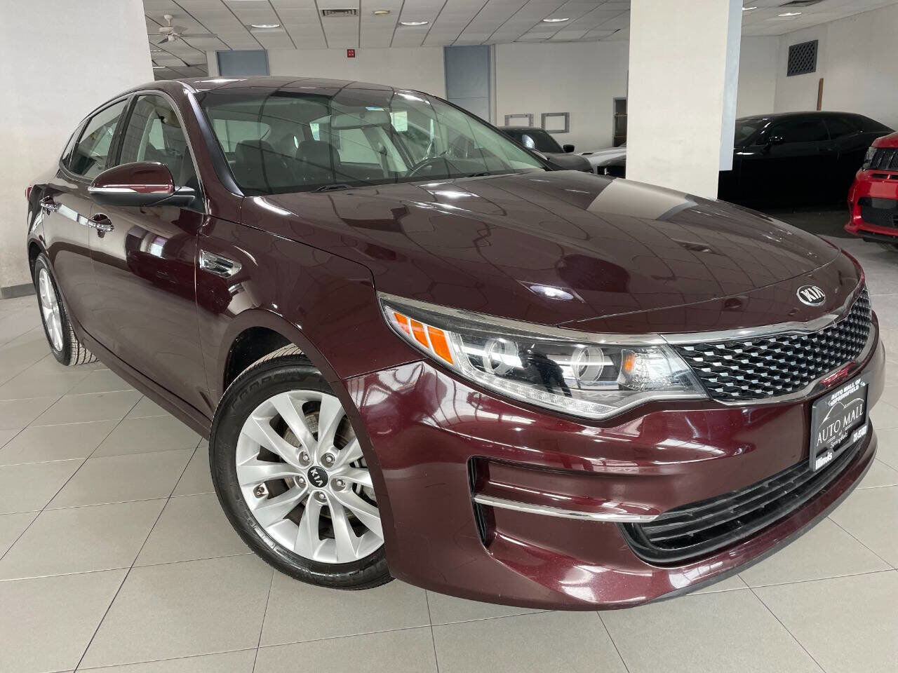 2017 KIA Optima