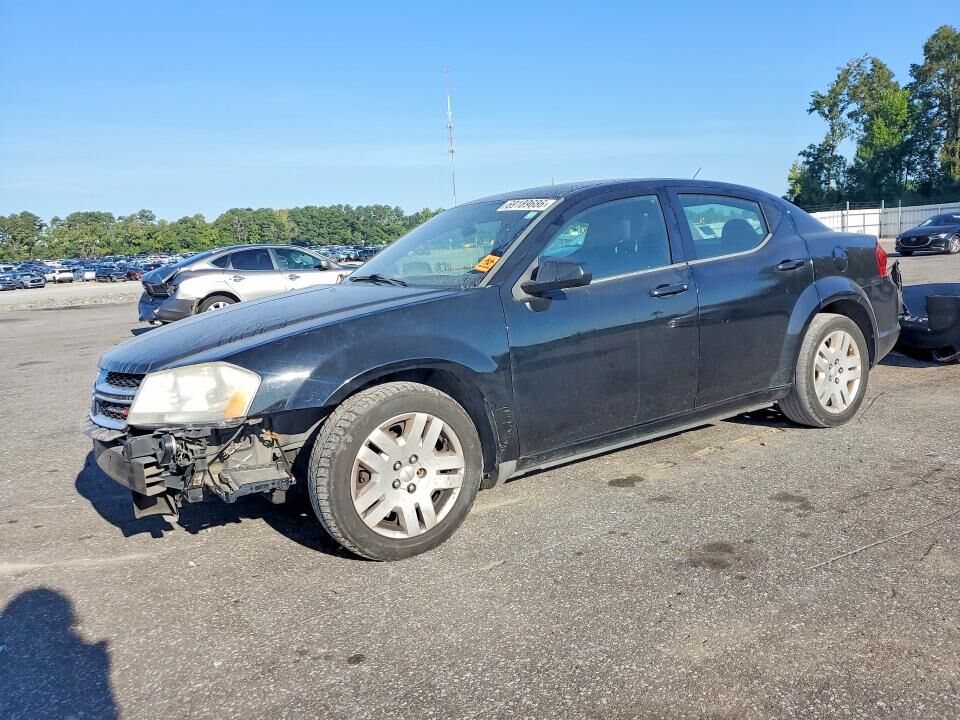 2013 DODGE Avenger