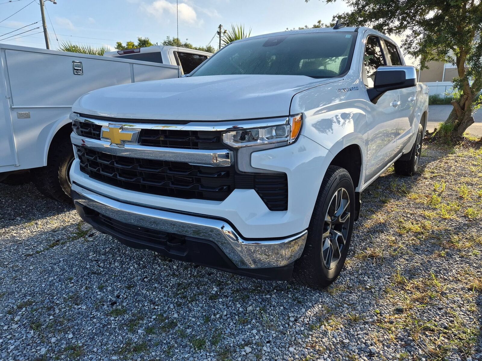 2023 CHEVROLET Silverado
