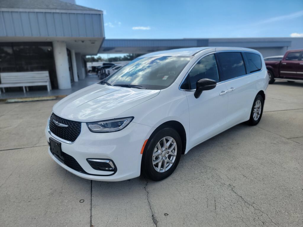2025 CHRYSLER Pacifica
