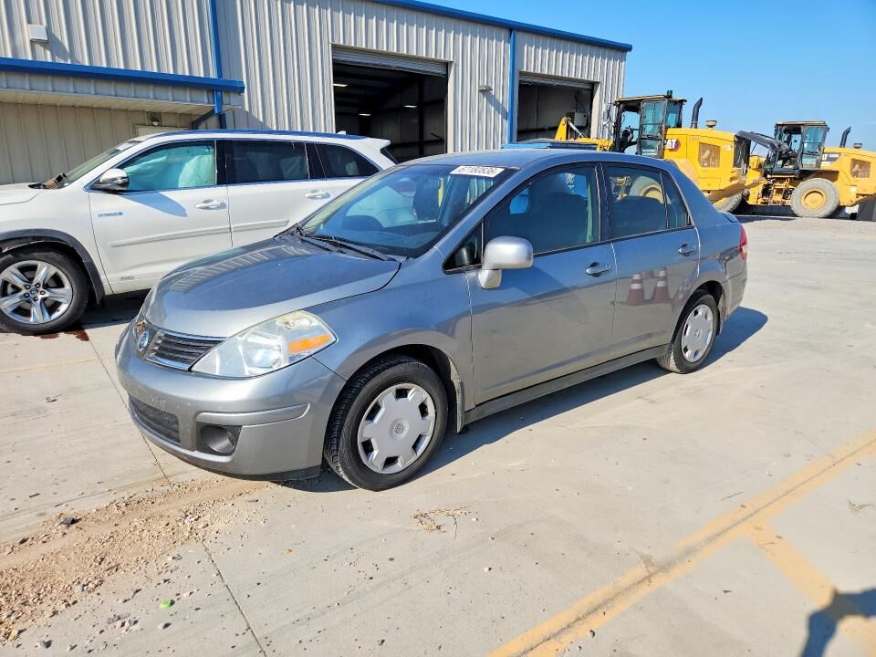 2009 NISSAN Versa