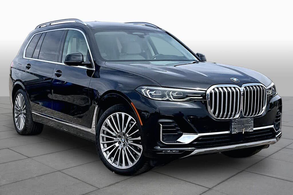 2022 BMW X7