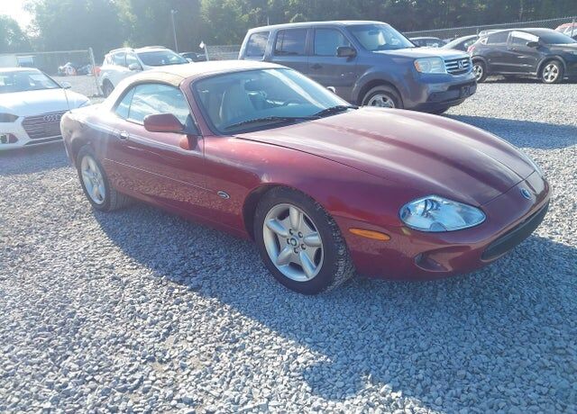 1999 JAGUAR XK8