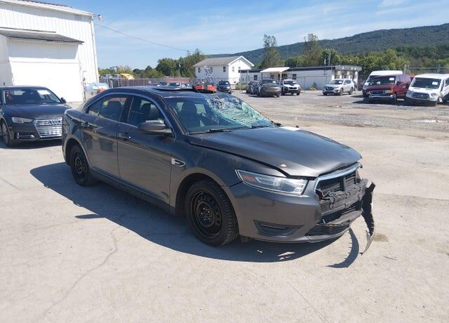 2015 FORD Taurus