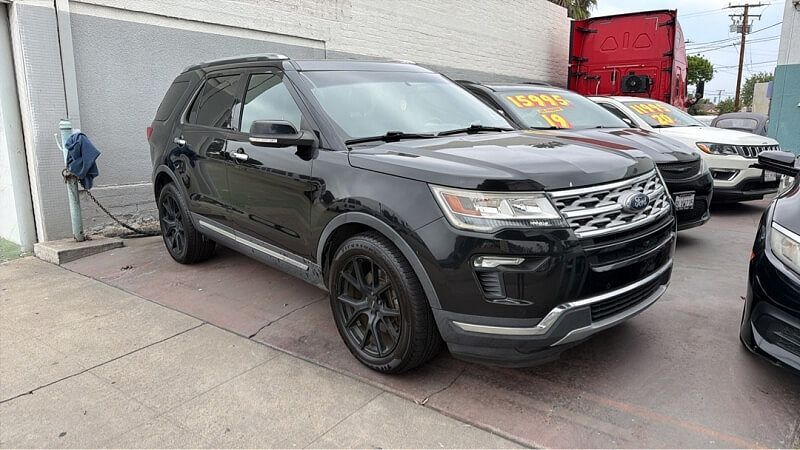 2019 FORD Explorer