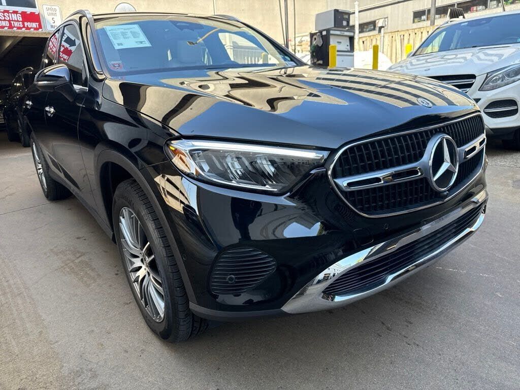 2025 Mercedes-Benz GLC-Class