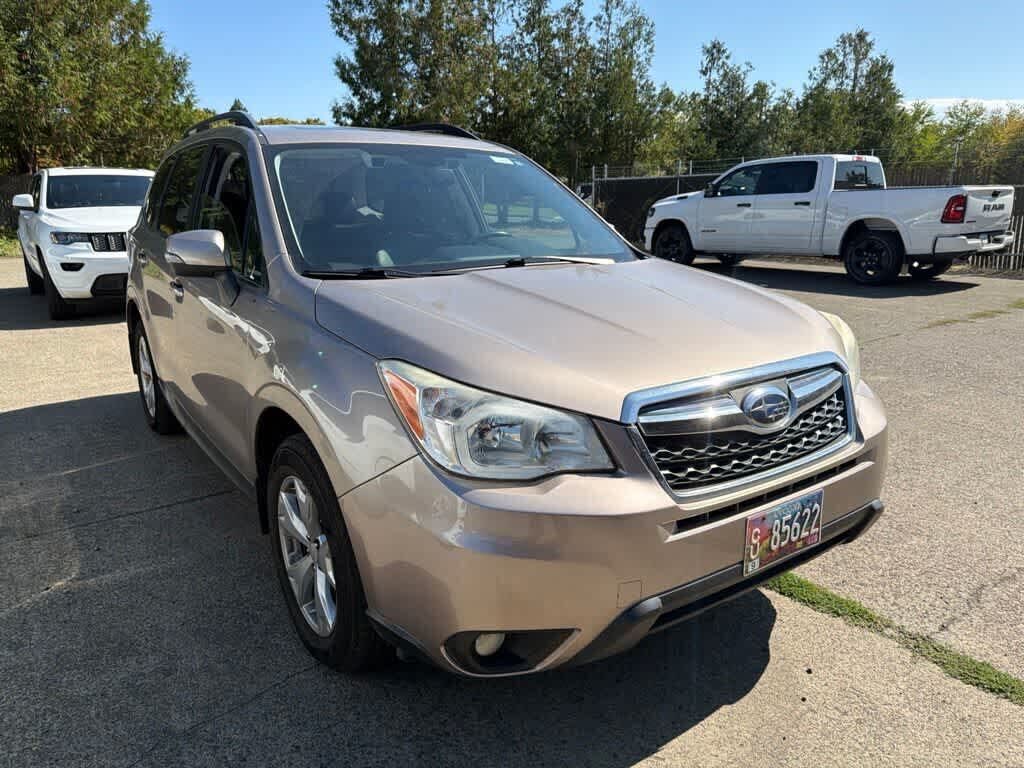 2014 SUBARU Forester