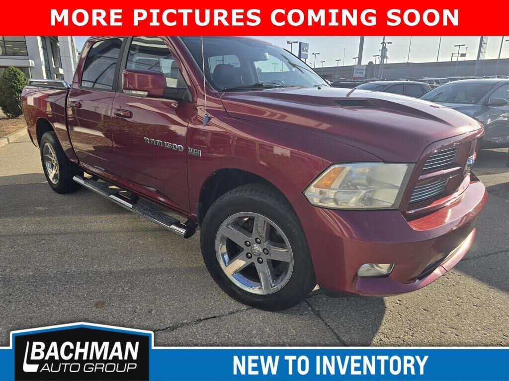 2011 DODGE Ram