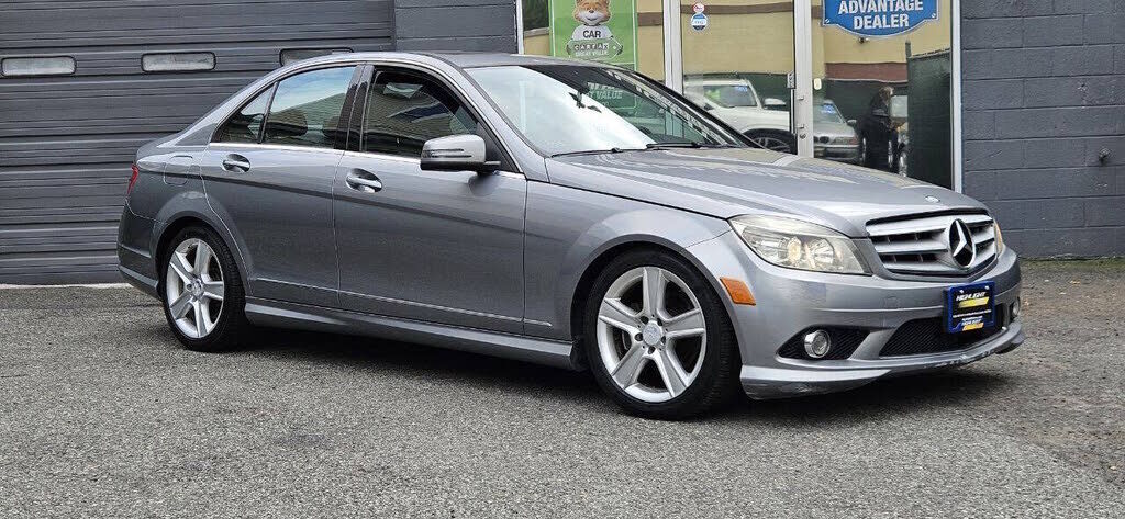 2010 MERCEDES-BENZ C-Class