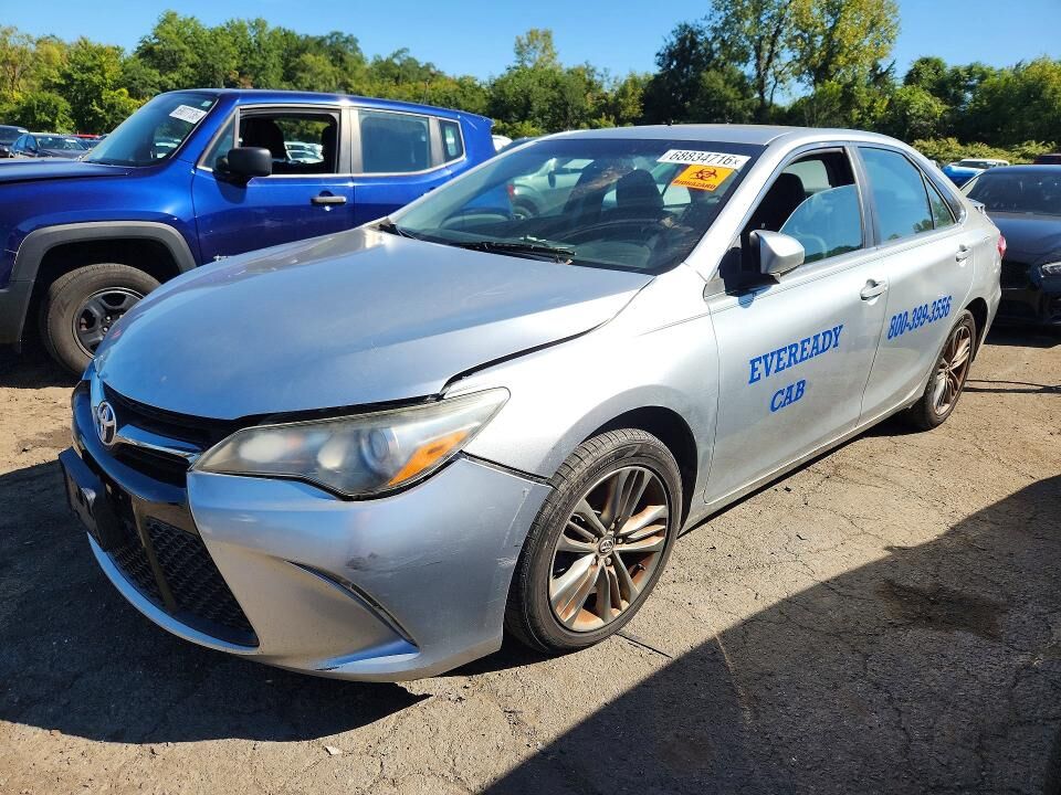 2017 TOYOTA Camry