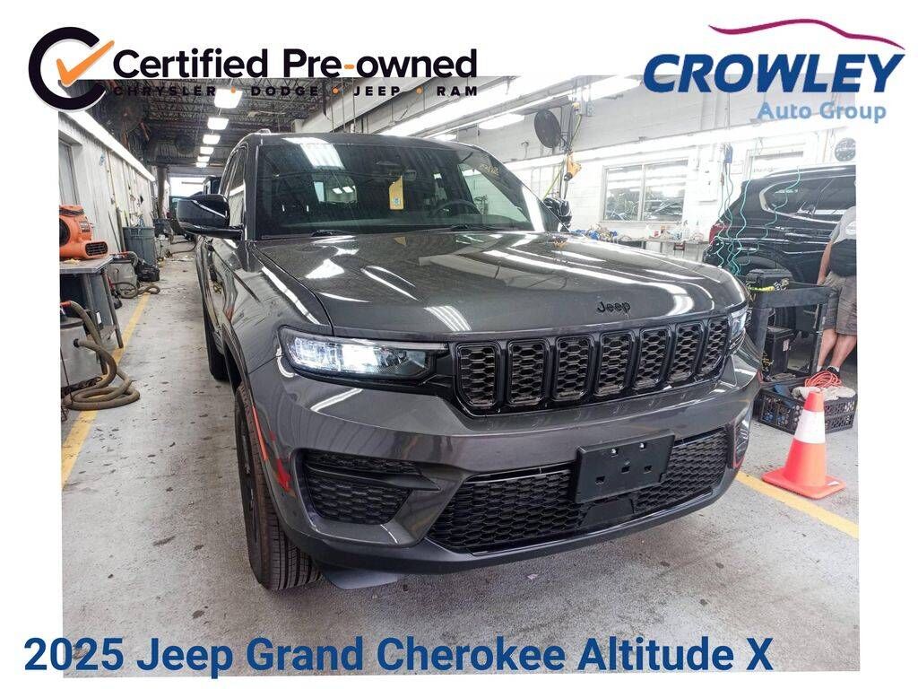 2025 JEEP Grand Cherokee