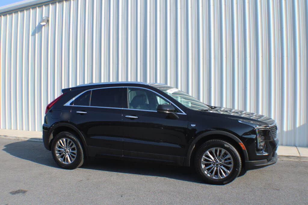 2025 CADILLAC XT4