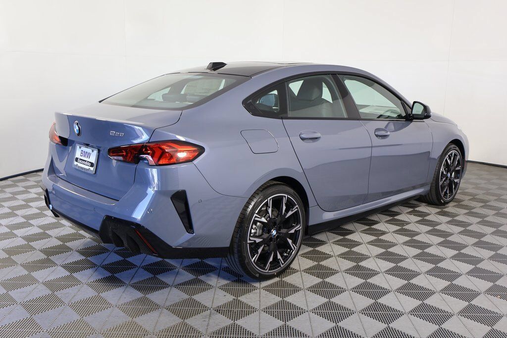 2026 BMW 228