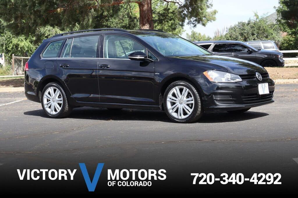 2016 VOLKSWAGEN Golf SportWagen
