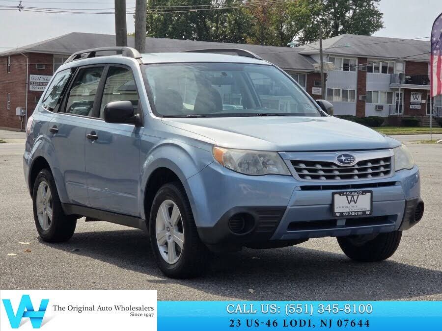 2011 SUBARU Forester