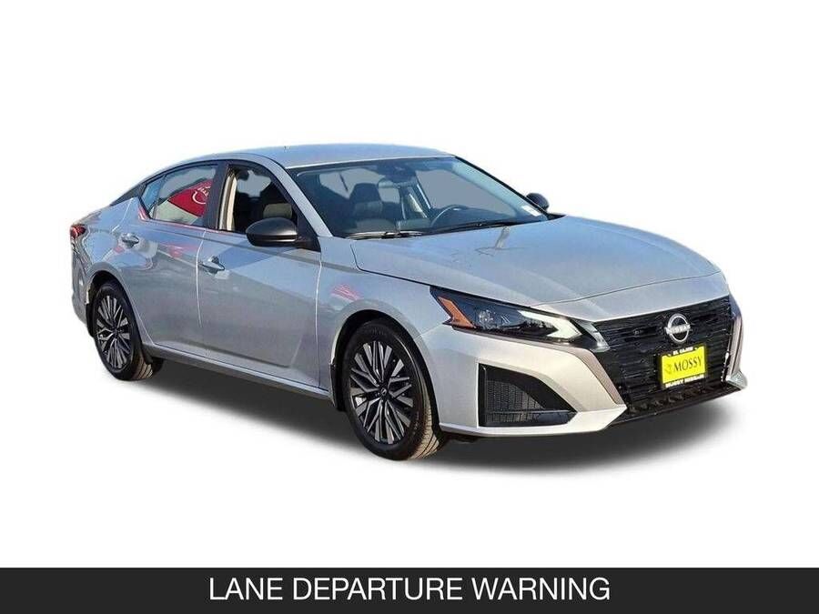 2026 NISSAN Altima