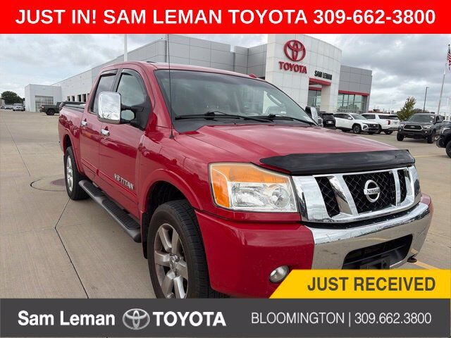 2011 NISSAN Titan