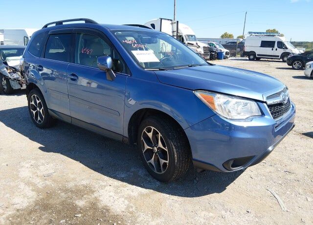 2016 SUBARU Forester