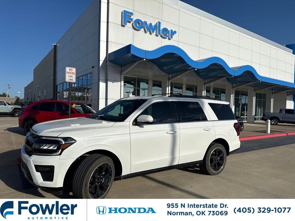 2022 FORD Expedition