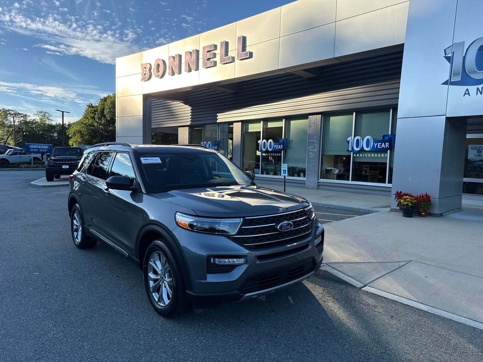 2024 FORD Explorer