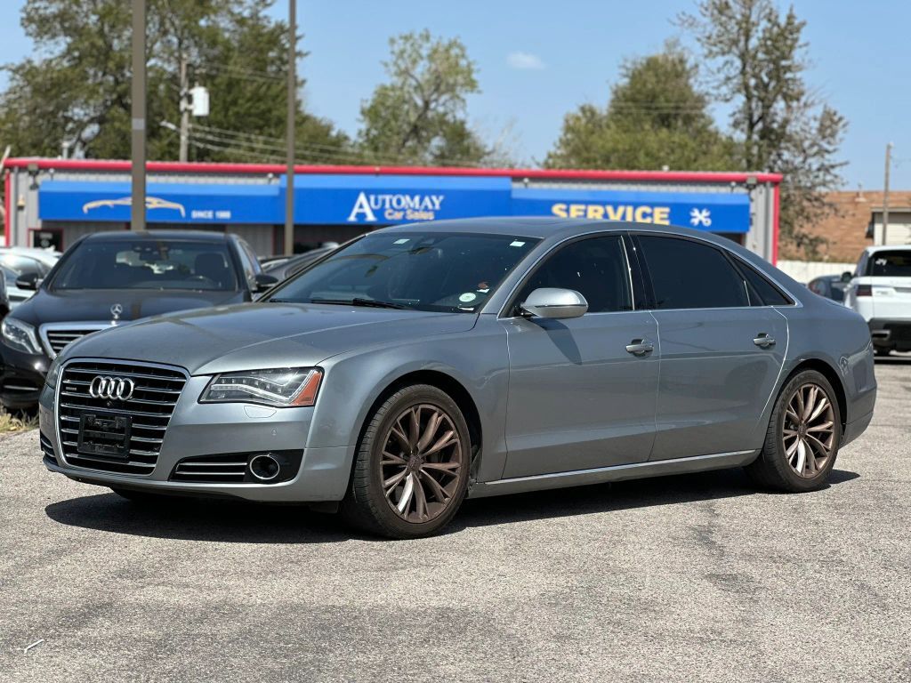2013 AUDI A8