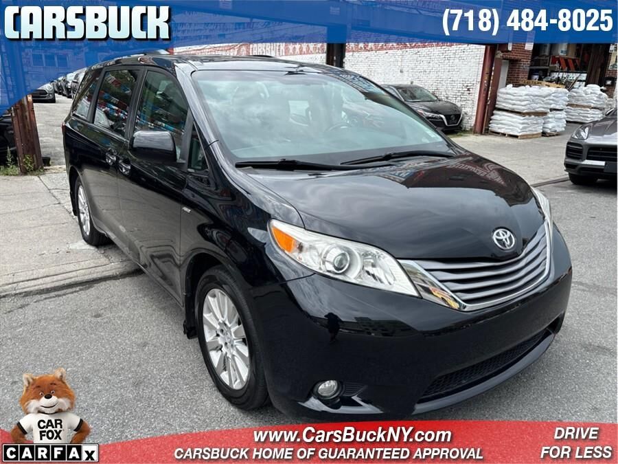 2016 TOYOTA Sienna