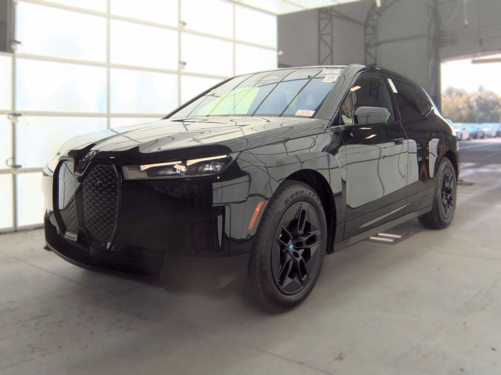 2025 BMW iX