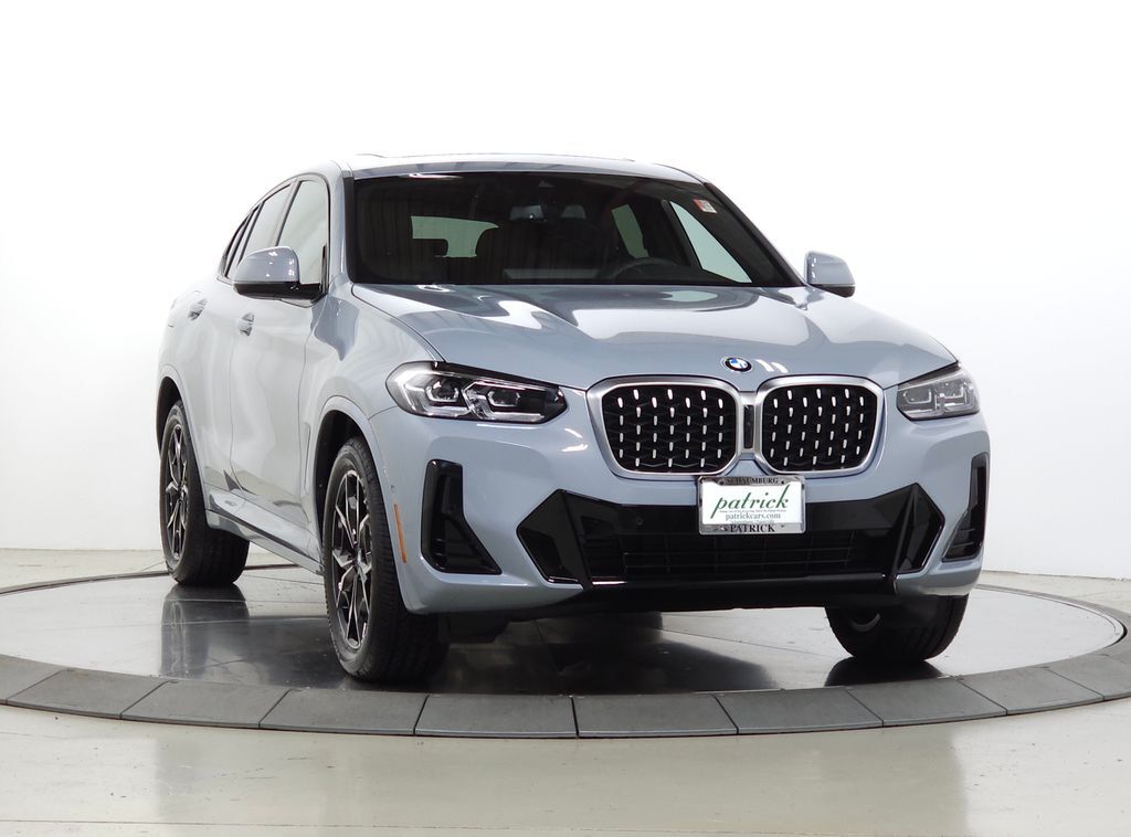 2025 BMW X4