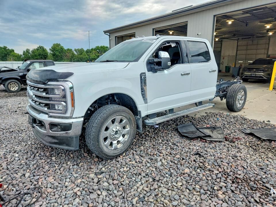 2026 FORD F-250