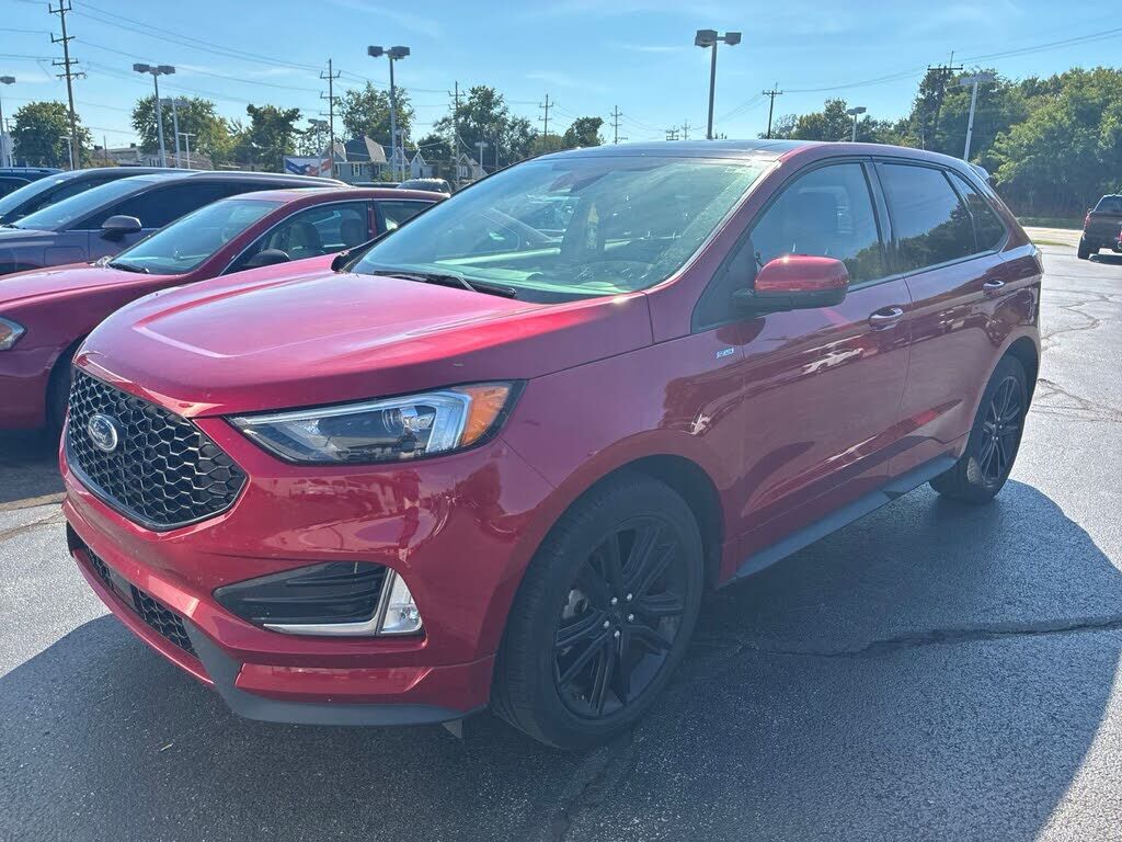 2023 FORD Edge