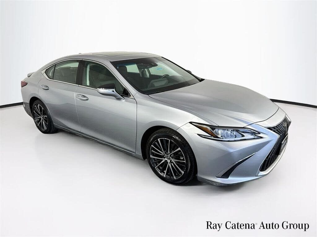 2023 LEXUS ES